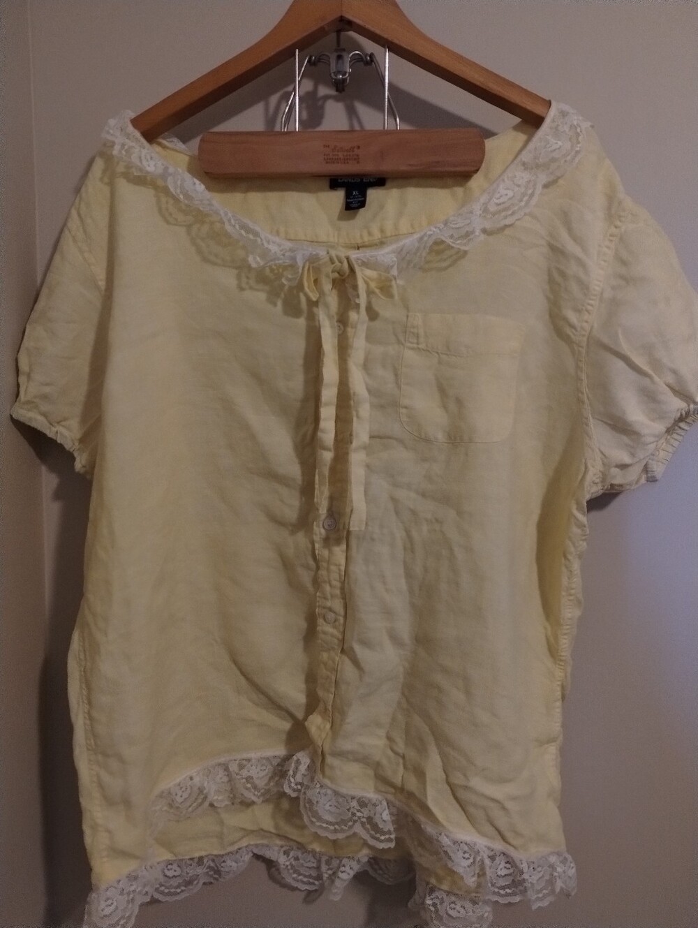 Light Yellow Lace-Trim Short Sleeve Blouse